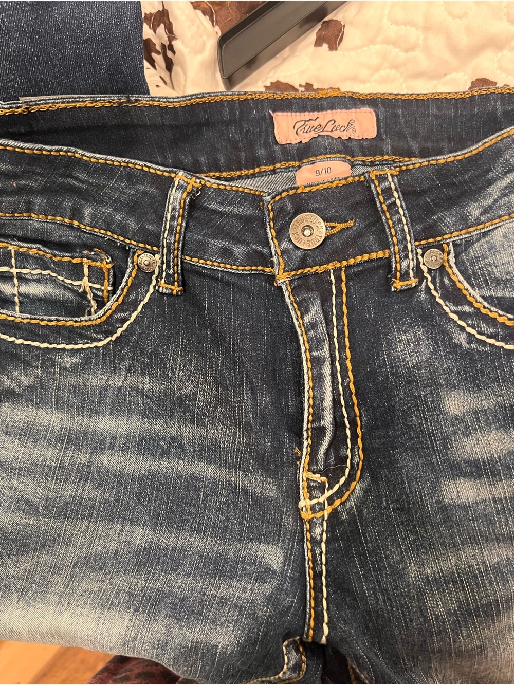 Women’s Slim Blue Washed Jeans